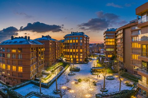 Daire  4+1  Üsküdar, İstanbul, Türkiye №212650 - 2