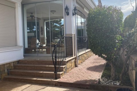 ویلا در  Fethiye ، ترکیه 2 خوابه ، 485 متر مربع.  شماره 223191 - 2