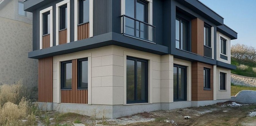 6+1 Villa  in Trabzon, Turkey No. 228474