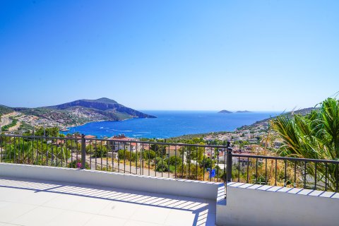 Daire  3+1  Kalkan, Antalya, Türkiye №228658