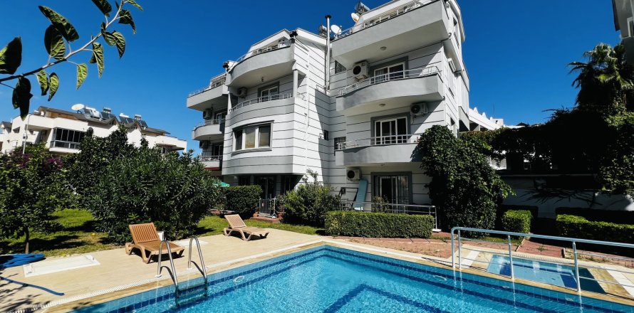 2+1 Apartment  in Kemer, Antalya, Turkey No. 212775