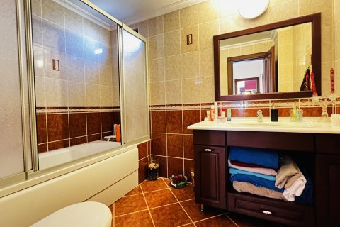 Villa for sale in Kemer, Antalya, Turkey, 3 bedrooms, 160m2, No. 212772 – photo 11