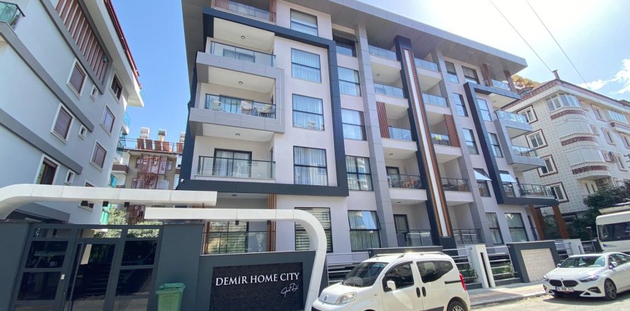 1+1 Apartment  in Alanya, Antalya, Turkey No. 216407