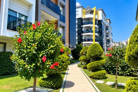 Продажа квартиры  в Коньяалты, Анталье, Турция 1+1, 54м2, №237654 – фото 3