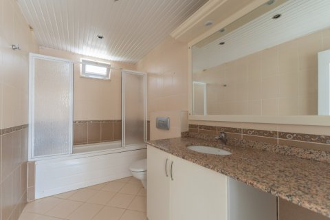 ویلا در Tepe،  Alanya ، ترکیه 190 متر مربع.  شماره 221478 - 22