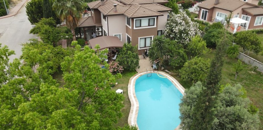 3+1 Villa  i Kemer, Antalya, Tyrkia Nr. 215540