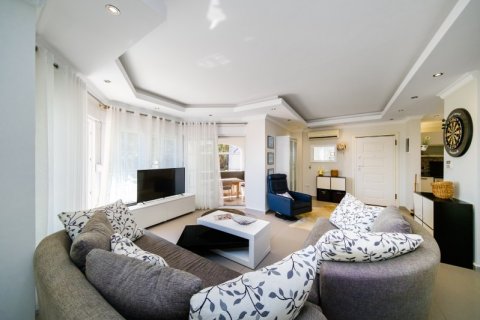 ویلا در  Alanya ، ترکیه 4 خوابه ، 276 متر مربع.  شماره 215512 - 17