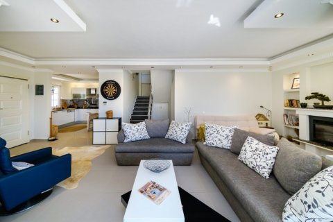 ویلا در  Alanya ، ترکیه 4 خوابه ، 276 متر مربع.  شماره 215512 - 18