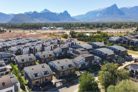 Продажа виллы  в Коньяалты, Анталье, Турция 7+1, 270м2, №211984 – фото 3