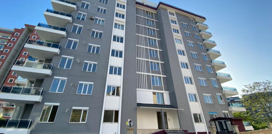 Квартира  1+1 в Аланье, Анталья, Турция №212178