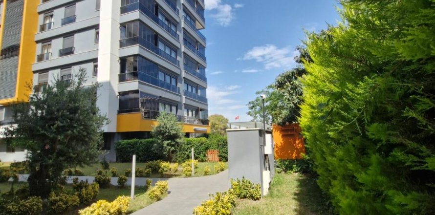 3+1 Leilighet  i Konyaalti, Antalya, Tyrkia Nr. 225849