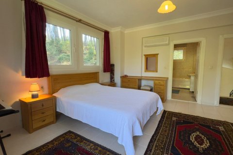 ویلا در  Fethiye ، ترکیه 3 خوابه ، 363 متر مربع.  شماره 212145 - 16