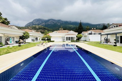 2+1 Villa i Kemer, Antalya, Tyrkiet Nr. 225518 - 2