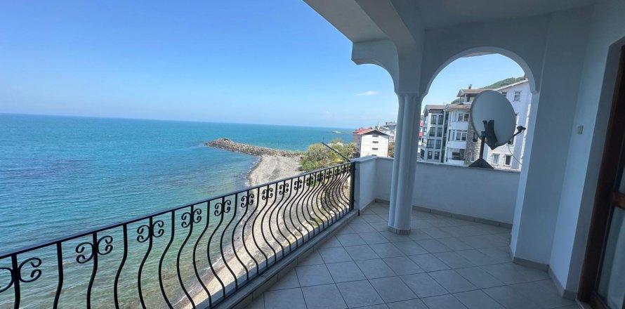 3+1 Lejlighed i Akcaabat, Trabzon, Tyrkiet Nr. 228567