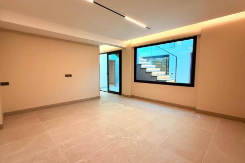   i Kusadasi, Aydin, Turkiet Nr. 221639 - 9