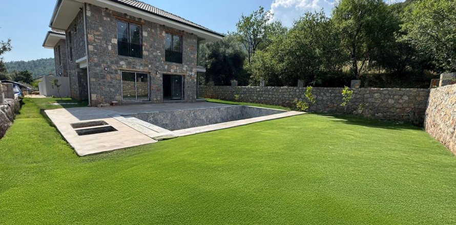 3+1 Villa  i Fethiye, Mugla, Tyrkiet Nr. 212326