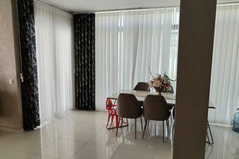 آپارتمان در  Kestel ، ترکیه 3 خوابه ، 160 متر مربع.  شماره 221571 - 5