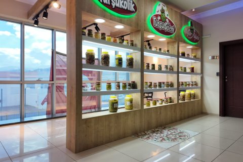 Аренда коммерческой недвижимости  в Кемальпаше, Измире, Турция, 2000м2, №223277 – фото 19