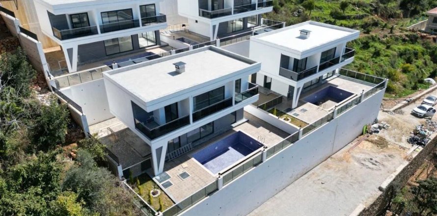 3+1 Villa  in Bektas, Alanya, Antalya, Türkei Nr. 215681