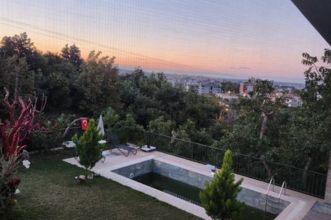 5+1 Villa  i Alanya, Antalya, Turkiet Nr. 216405 - 3