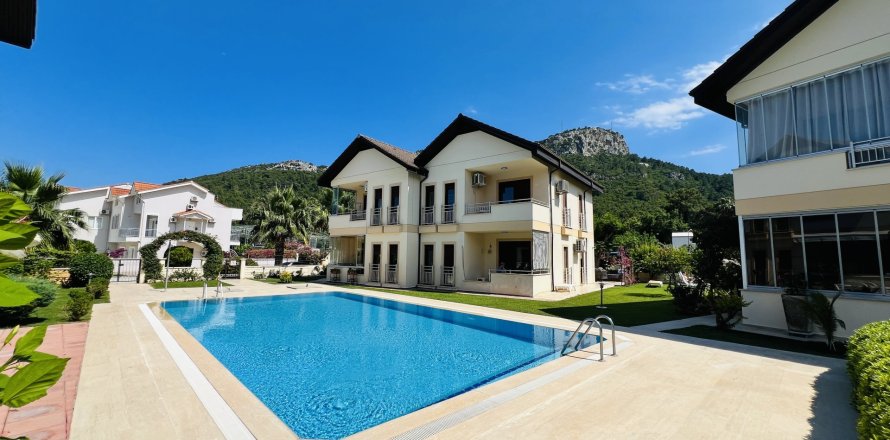 3+1 Villa  in Kemer, Antalya, Turkey No. 212292
