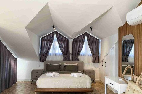 ویلا در Ovacik ، ترکیه 5 خوابه ، 270000 متر مربع. شماره 228979 - 19