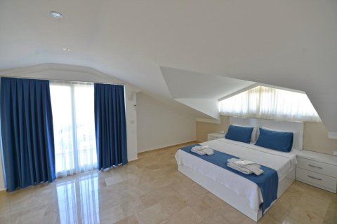 Villa for sale  in Oludeniz, Fethiye, Mugla, Turkey, 3 bedrooms, 200m2, No. 226549 – photo 10