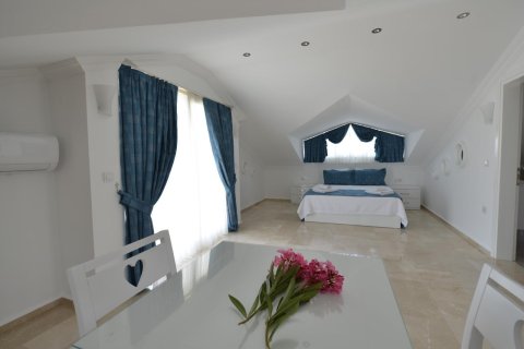 Villa for sale in Oludeniz, Fethiye, Mugla, Turkey, 4 bedrooms, 200m2, No. 226552 – photo 26