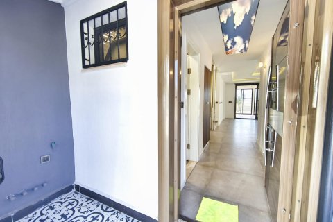 3+1 Villa  i Kusadasi, Aydin, Turkiet Nr. 215924 - 13