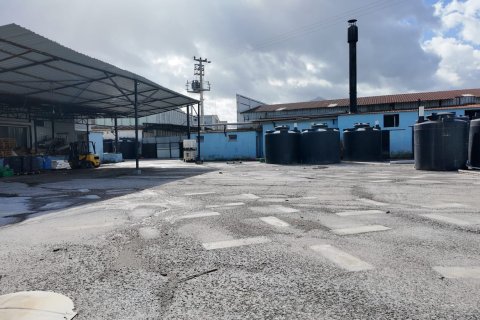 Аренда коммерческой недвижимости  в Кемальпаше, Измире, Турция, 2000м2, №223277 – фото 13