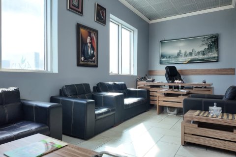 Аренда коммерческой недвижимости  в Кемальпаше, Измире, Турция, 2000м2, №223277 – фото 15