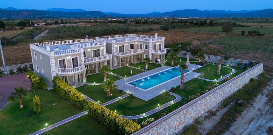 5+1 Villa  in Milas, Mugla, Turkey No. 216193