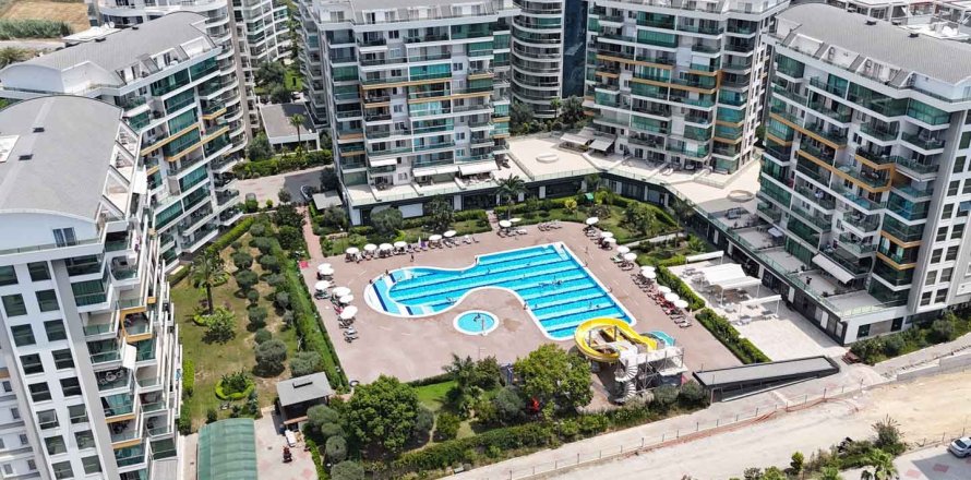 1+1 Apartment  in Avsallar, Antalya, Turkey No. 228399