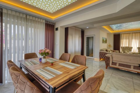 Villa for sale  in Kargicak, Alanya, Antalya, Turkey, 250m2, No. 223190 – photo 11