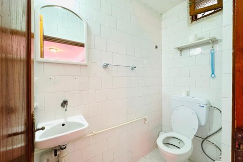 2+1 Villa in Kusadasi, Aydin, Türkei Nr. 215726 - 8