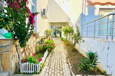 2+1 Villa in Kusadasi, Aydin, Türkei Nr. 215726 - 7