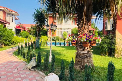Villa  3+1  Kemer, Antalya, Türkiye №217130