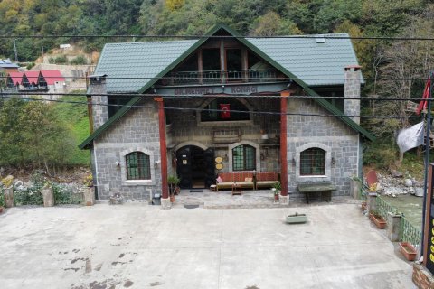 Hotel for sale  in Ardesen, Rize, Turkey, 17 bedrooms, 560m2, No. 213328 – photo 1