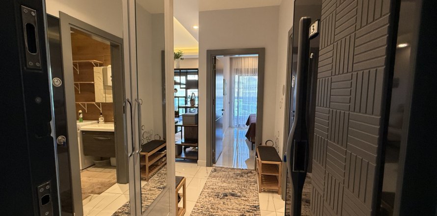 1+1 Apartment in Emerald Riverside, Alanya, Antalya, Turkey No. 215026