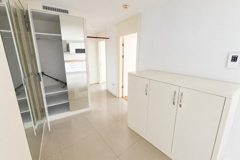 Продажа квартиры  в Зейтинбурну, Стамбуле, Турция 2+1, 95м2, №225799 – фото 3