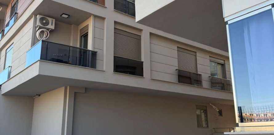 Квартира 1+1 в Коньяалты, Анталья, Турция №225318