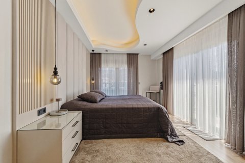 آپارتمان در  Alanya ، ترکیه 325 متر مربع.  شماره 221800 - 26