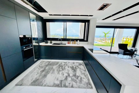 Villa  in Kusadasi, Aydin, Türkei Nr. 215616 - 17