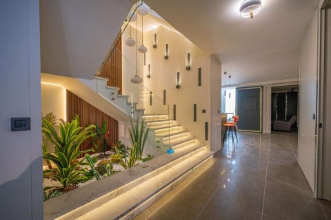   i Kusadasi, Aydin, Turkiet Nr. 222351 - 21