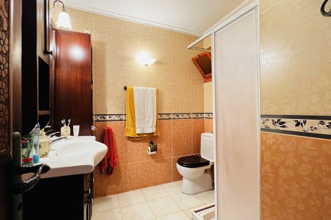 Продажа квартиры  в Кемере, Анталье, Турция 2+1, 85м2, №215229 – фото 21