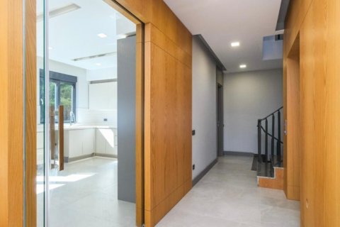 Продажа виллы  в Коньяалты, Анталье, Турция 7+1, 270м2, №211984 – фото 15