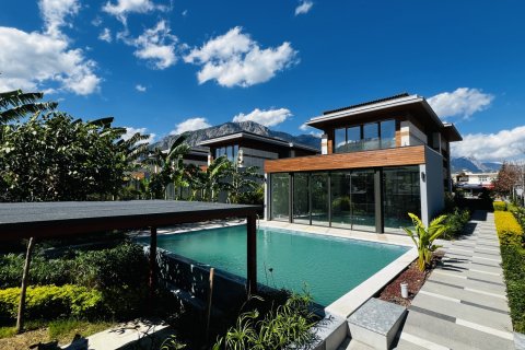 Villa for sale  in Kemer, Antalya, Turkey, 3 bedrooms, 280m2, No. 212173 – photo 1
