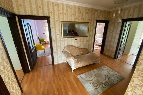 Villa for sale in Trabzon, Turkey, 6 bedrooms, 600m2, No. 228585 – photo 10