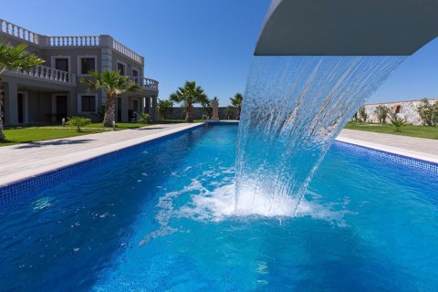 Villa for sale  in Milas, Mugla, Turkey, 5 bedrooms, 39000m2, No. 216193 – photo 16