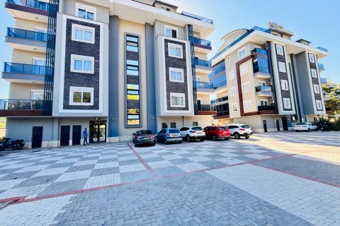 Продажа квартиры  в Аланье, Анталье, Турция 3+1, 150м2, №212645 – фото 1